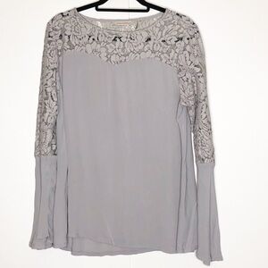 Soft‎ Surroundings Gray Lace Top